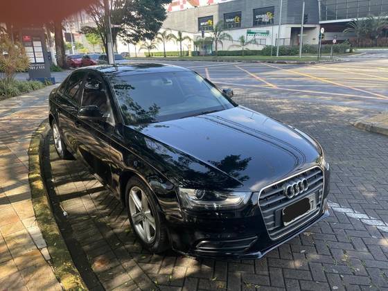 AUDI A4 2.0 TFSI AMBIENTE LIMO 180CV GASOLINA 4P MULTITRONIC